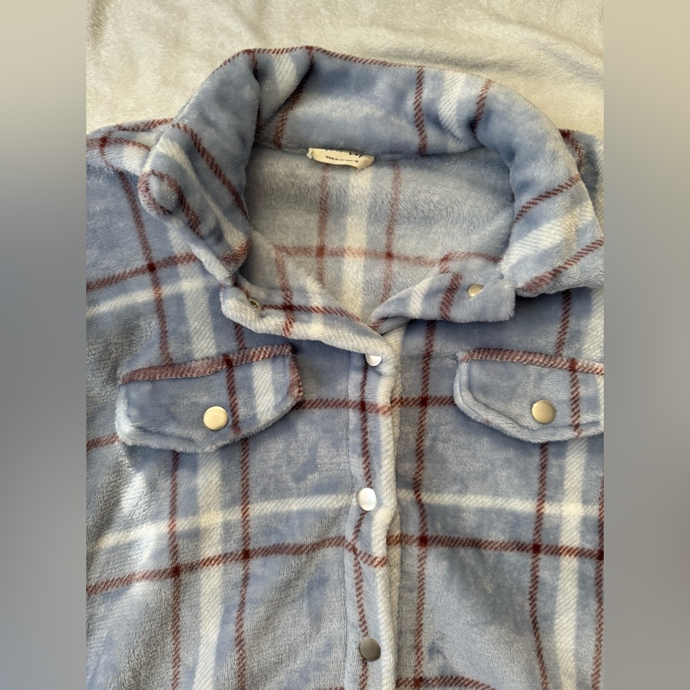 New In Button Up Jacket Size Med - Picture 6 of 6